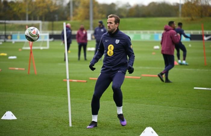 El capitán de Inglaterra Kane fue despedido por el choque con Grecia después de una explosión contra las estrellas ausentes