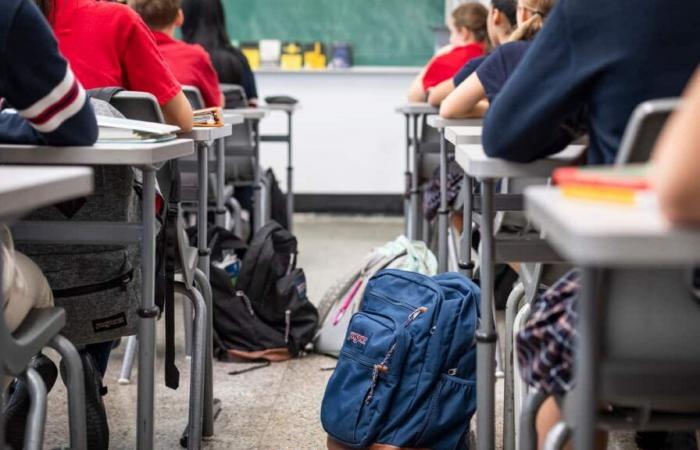 Infracciones de la Ley de laicidad del Estado: 17 escuelas en la mira de Quebec