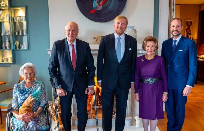 La familia real noruega invita al rey Willem-Alexander a almorzar antes de su partida