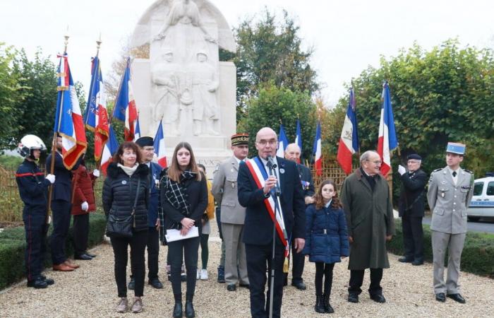 Montmirail rinde homenaje a los soldados que murieron por Francia