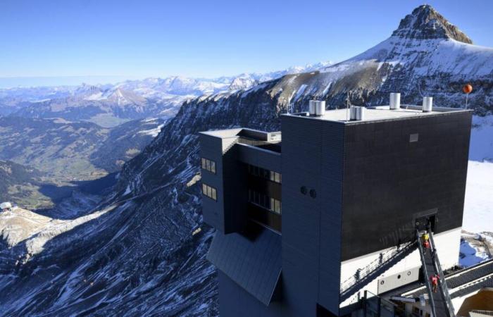 En Glacier 3000, Mario Botta inaugura la “Torre Eiffel de los Vaudois” con su nuevo restaurante