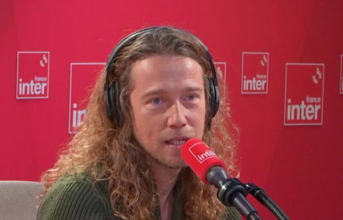 Julien Doré: este cantante francés del que estaba “locamente enamorado” y que lo inspiró para su nuevo disco (ZAPTV)