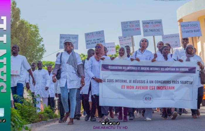 Residentes y antiguos residentes de hospitales de Senegal declaran una huelga de 48 horas para denunciar la inacción de las autoridades