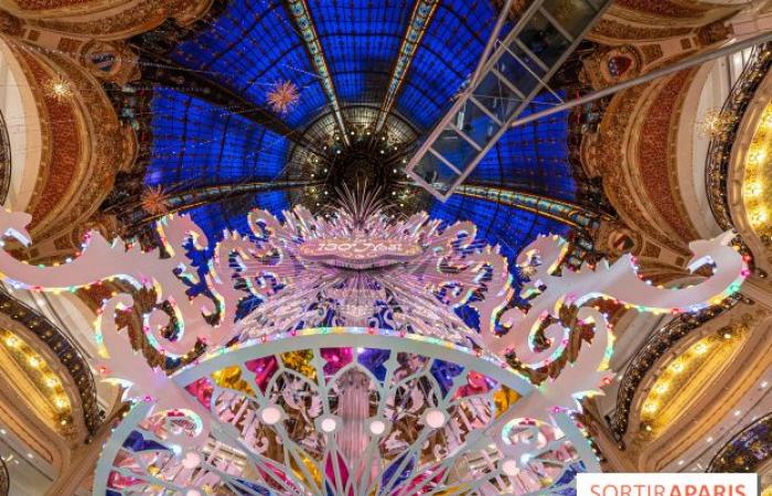 Inauguración de escaparates y árbol de Navidad en Galeries Lafayette 2024 con Vianney en escaparate