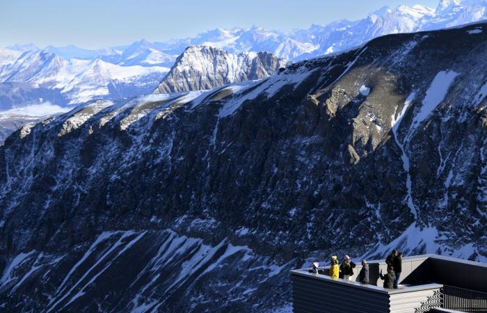 En Glacier 3000, Mario Botta inaugura la “Torre Eiffel de los Vaudois” con su nuevo restaurante