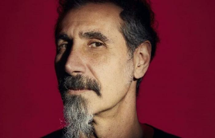 Serj Tankian regresa a Mezmerize e Hypnotize