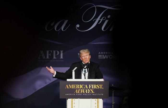 Sylvester Stallone llama a Trump “el segundo George Washington” en la gala de la AFPI