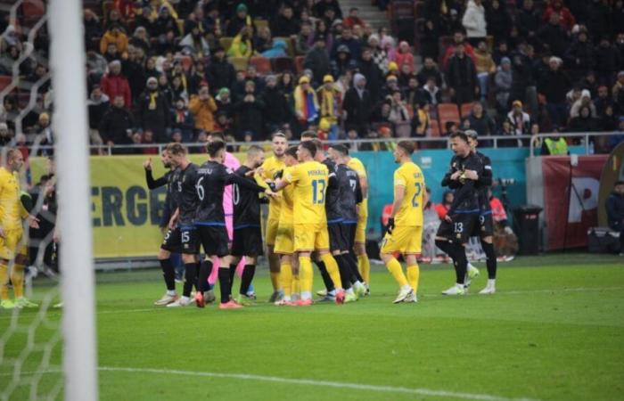 ¡Final loca en Rumania – Kosovo! Rrahmani sacó del campo a los kosovares