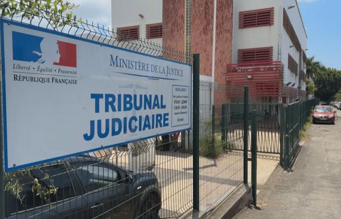 El juicio de los amotinados, Caribus y los precios de los alimentos