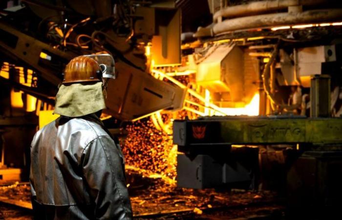 La siderúrgica Swiss Steel Group elimina 800 puestos de trabajo en Suiza y en el extranjero – rts.ch