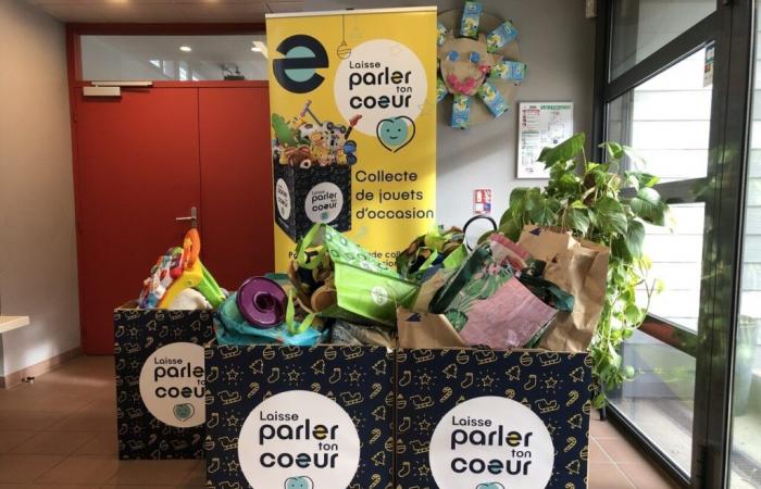 Lanzada una gigantesca colección solidaria de juguetes navideños en Yvelines