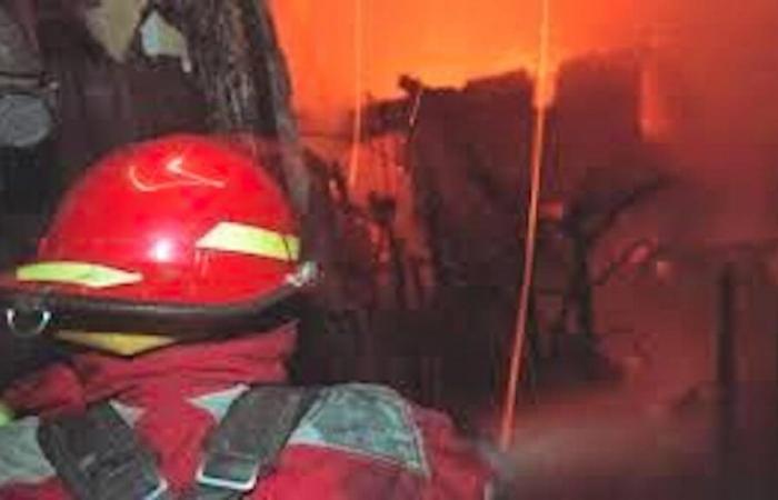 Al menos 10 muertos en incendio en residencia de ancianos