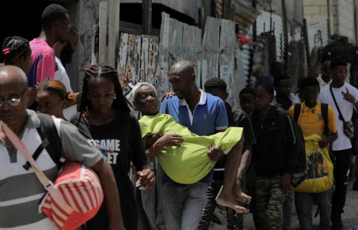 Bajo el yugo de las pandillas, las familias huyen de todo para escapar del terror