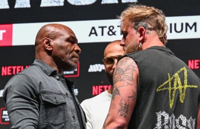 Mike Tyson abofetea a Jake Paul durante su enfrentamiento final antes de entrar al ring