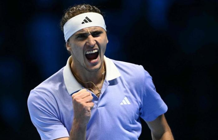 Zverev se mete en semifinales Carlos Alcaraz sale por la puerta