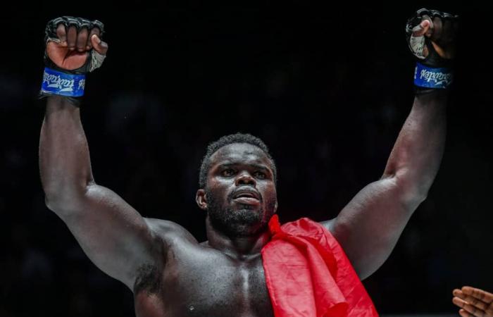 En Vivo – Sigue en vivo en Wiwsport.com el regreso de Reug Reug, campeón mundial de MMA