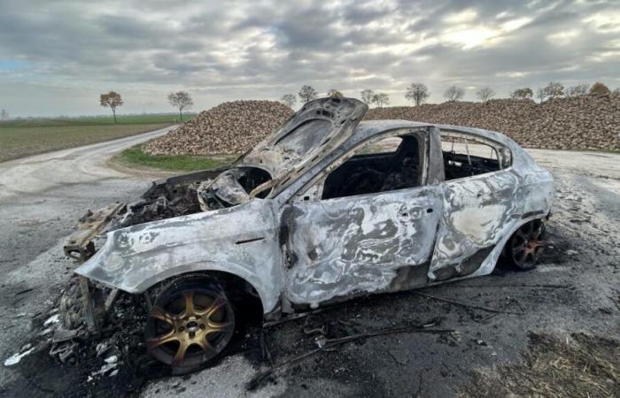 Varios vehículos robados encontrados quemados en los alrededores de Reims