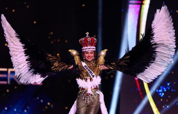 Miss Universo 2024: México, Ucrania… imágenes del impresionante desfile de trajes nacionales