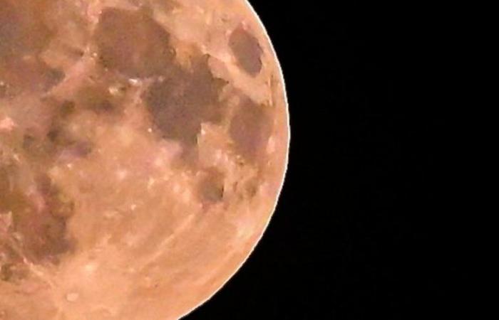 La súper Luna de Beaver es esta tarde: dónde, cuándo, cómo… entérate todo para no perderte nada del fenómeno que observarás este viernes