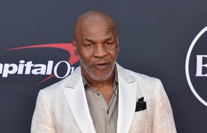 Mike Tyson admite que Jake Paul le causó ‘mucho dolor’ al pisarle el dedo del pie antes de la pelea