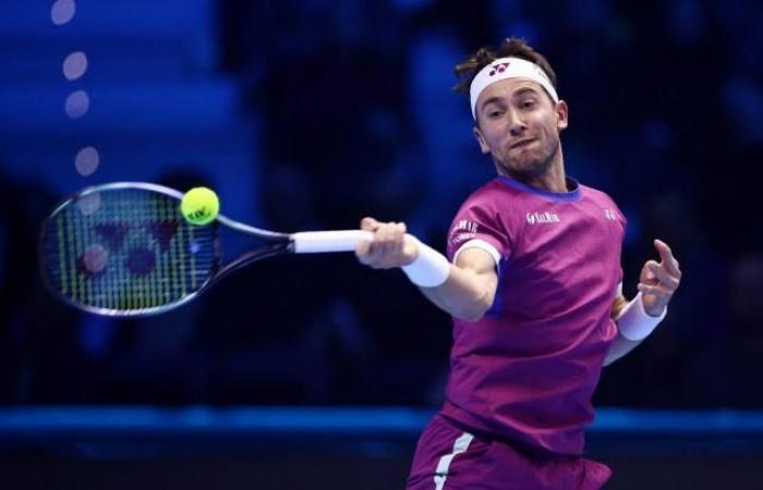 Casper Ruud supera a Andrey Rublev y se clasifica a las semifinales de las ATP Finals