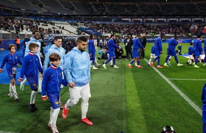 A pesar del insípido empate, la audiencia televisiva espera a los Bleus