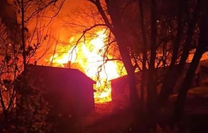 Un gran incendio devasta una residencia en Saint-Georges