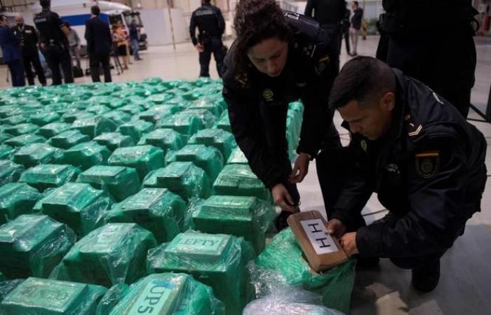 Detenido por tráfico de drogas uno de los líderes de la lucha contra el blanqueo de capitales.