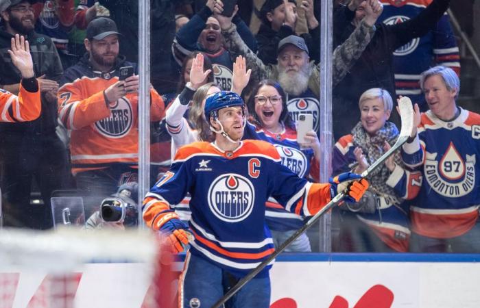 A los 27 años, Connor McDavid consigue el punto número 1.000 de su carrera en la NHL