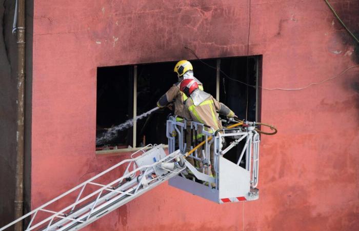 En España, al menos diez muertos en incendio en una residencia de ancianos