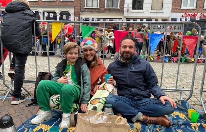 BLOG EN VIVO Llegada de Sinterklaas: aumenta la tensión en Vianen, Voorstraat se llena