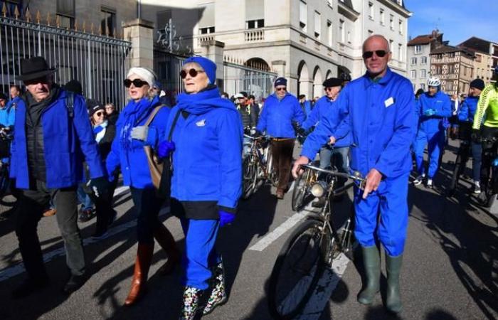 En Limoges, una “marcha azul” en homenaje a un ciclista emblemático atropellado por un coche