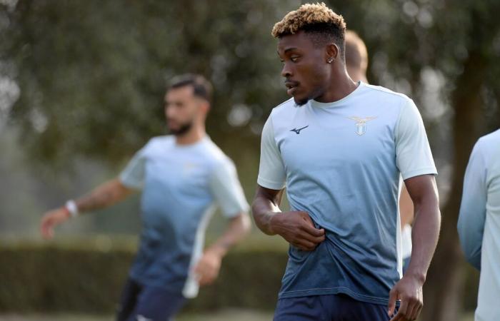 Nueva preocupación por las lesiones de la Lazio, ya que Fisayo Dele-Bashiru se lastima en servicio internacional