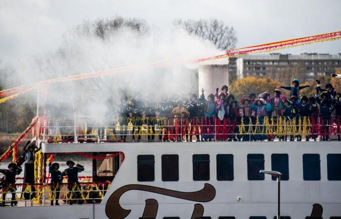 Sinterklaas atracó en Amberes: este año no habrá niños traviesos (Amberes)