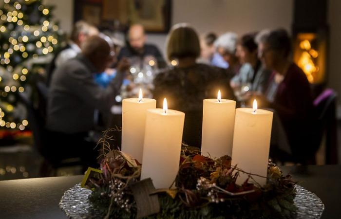 Pro Senectute: acoger a una persona mayor en una comida festiva