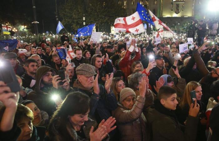 Polémica victoria del partido gobernante en Georgia