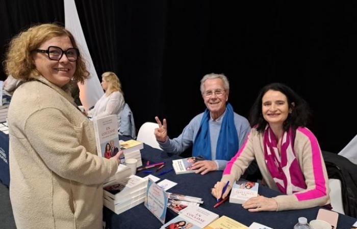 Estos fieles lectores que componen la Feria del Libro de Le Touquet, abierta hasta el domingo por la noche