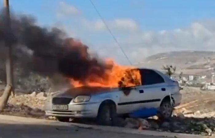 Colonos enmascarados provocan un incendio en Cisjordania: ejército