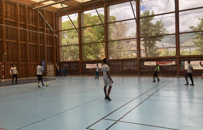 Un torneo de fútbol sala para apoyar el Mes Sin Tabaco