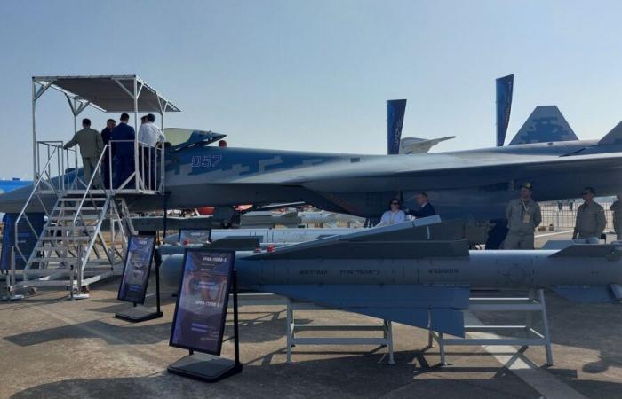 Rusia presenta su nuevo avión furtivo en el Salón Aeronáutico de Zhuhai, China