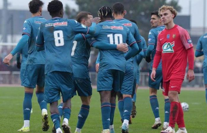 Cabezas fuertes | Fútbol Club de Metz – Información del FC Metz – Entrenamiento del FC Metz