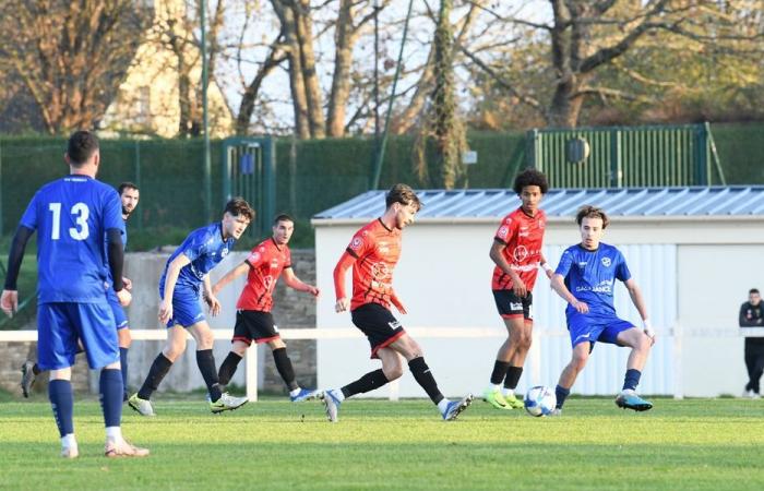 Coupe de Bretagne: Séné (R1) lógicamente se clasifica contra Languidic (R3)