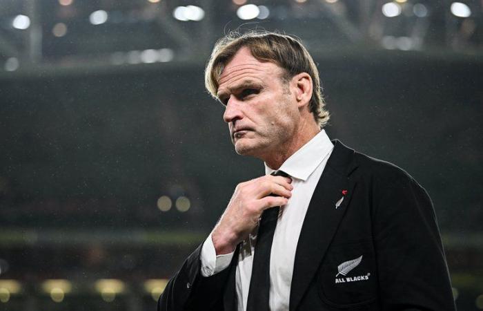 Francia – Nueva Zelanda. Scott Robertson (entrenador de los All Blacks): “Louis Bielle-Biarrey es increíblemente rápido”