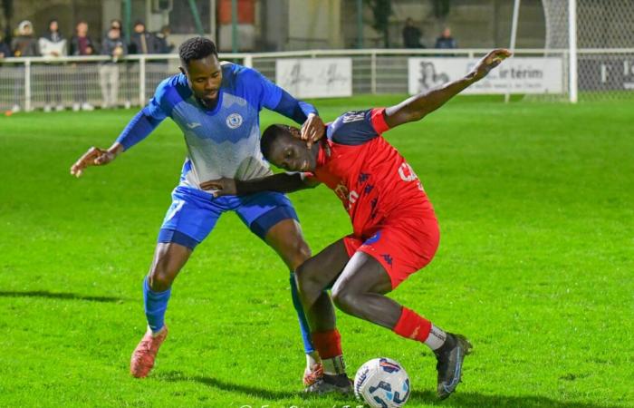 Fútbol. Dives-Cabourg despide a Saint-Lô en la Copa de Francia, el AST Deauville se hace con la cima de la R1