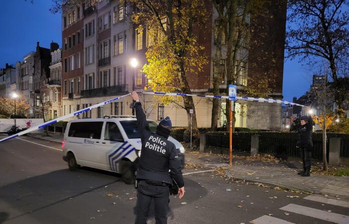 Drama familiar en Ixelles: un hombre mata a su mujer y a sus dos hijos, de uno y 13 años