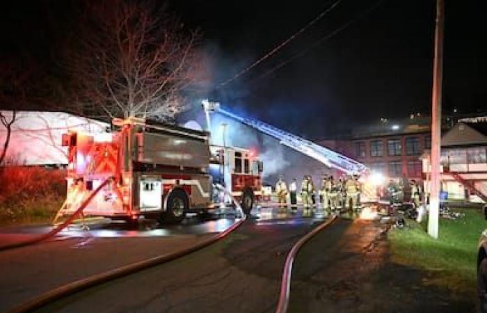 Un violento incendio mata al menos a una persona en Beauce