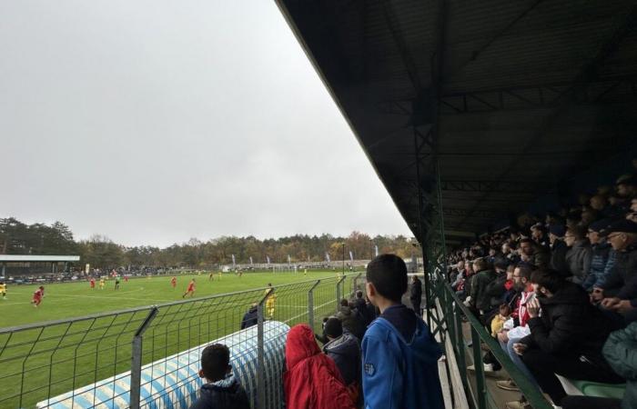 Los seguidores del Chaumont FC presentes a pesar de la derrota