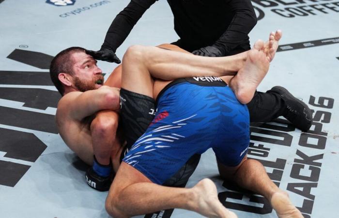 ¡Reflejos! Jim Miller ofrece un final rápido, ‘Jumps the Gilly’ para retirar a Damon Jackson | UFC 309