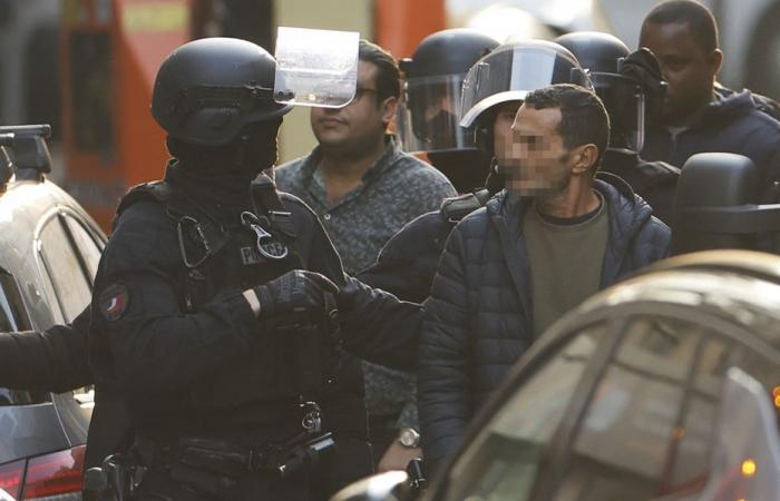 Crisis de rehenes en un restaurante de Issy-les-Moulineaux: los rehenes liberados