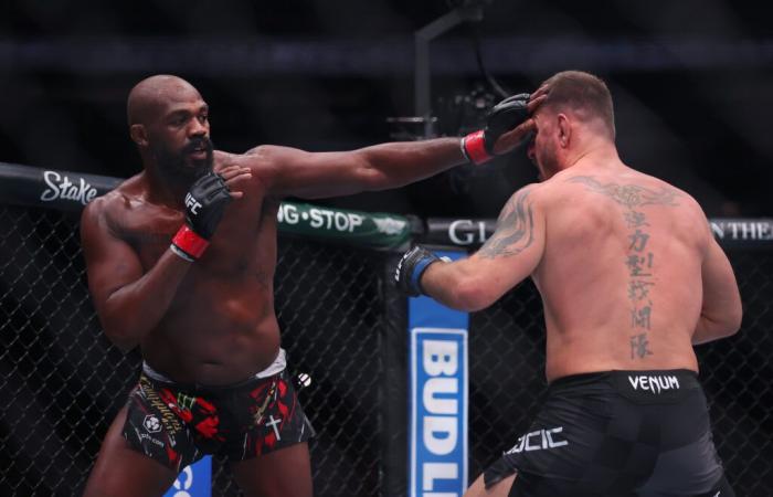 el terrible KO infligido por Jon Jones a Stipe Miocic (vídeo)